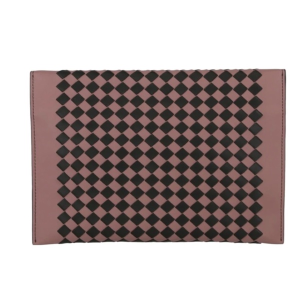 BOTTEGA VENETA INTRECCIATO WOVEN LEATHER POUCH WALLET - Picture 6 of 6
